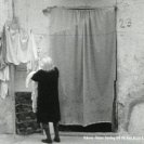 Janet Merewether, Palermo: ‘History’ Standing Still, 2004.© Janet Merewether t/a Go Girl Productions. Janet Merewether, Palermo: ‘History’ Standing Still, 2004.© Janet Merewether t/a Go Girl Productions.