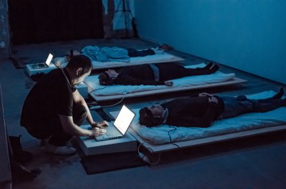 George Khut, ThetaLab, with James P. Brown, experience-map documenting experiences of interacting with brainwave controlled soundscape, ISEA 2013, The Rocks, New South Wales, Australia. Photo documentation by James P. Brown